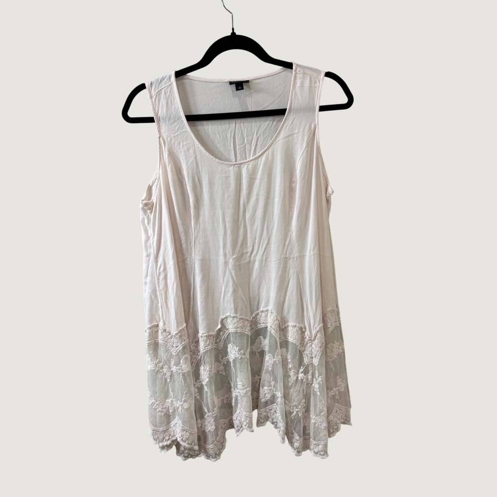 Torrid Tank Top Pale Pink Lace Hem Sz 0 Romantic Cottagecore Sleeveless Layering